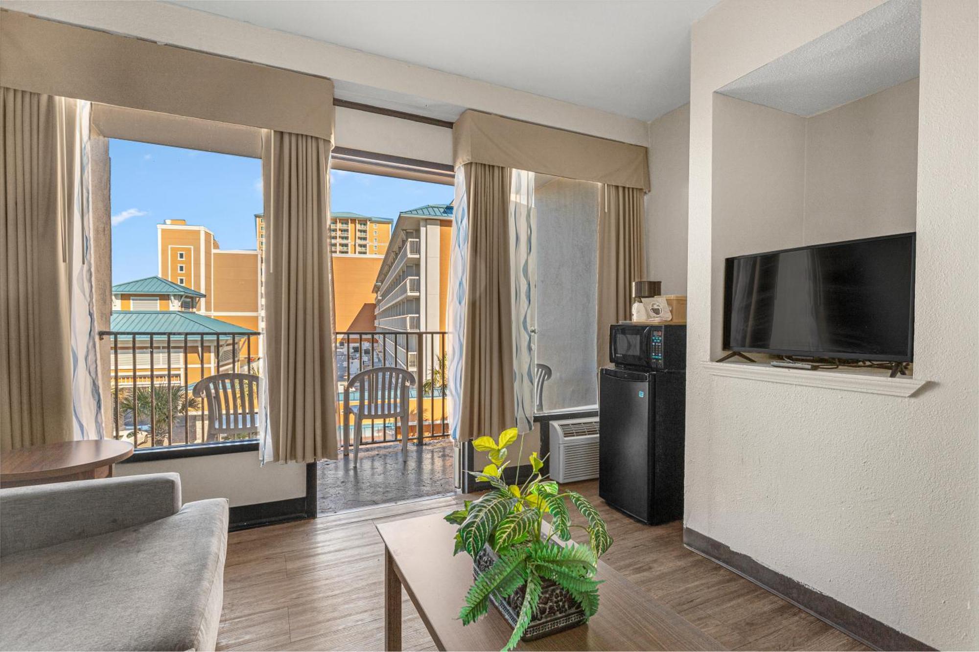 Ocean Crest Inn And Suites Миртъл Бийч Екстериор снимка